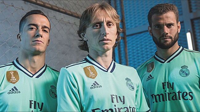 Real Madrid presentó su tercera indumentaria inspirada en la innovación y tecnología