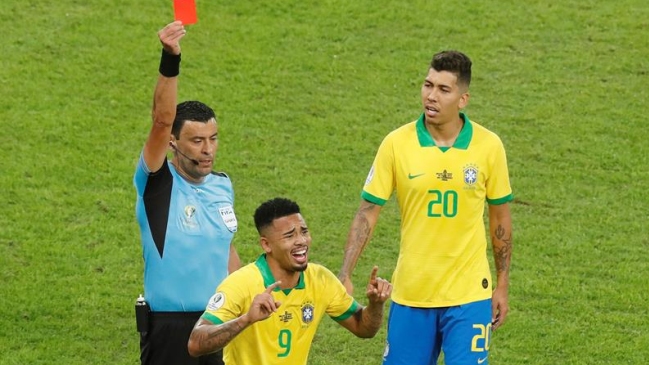 Conmebol castigó a Gabriel Jesús por su violenta reacción en la final de Copa América