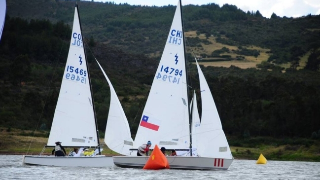 ¡Medalla 40 en Lima para el Team Chile! Velero chileno ganó bronce en la categoría Lightning