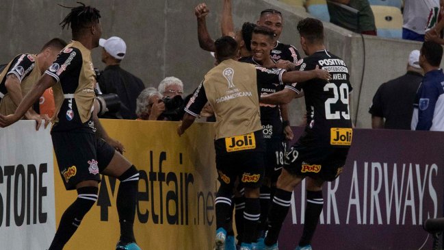 Corinthians logró un empate ante Fluminense que lo instaló en las semis de la Copa Sudamericana
