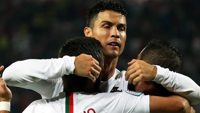 Portugal derrotó a Serbia con Cristiano Ronaldo como líder y tomó aire rumbo a la Eurocopa