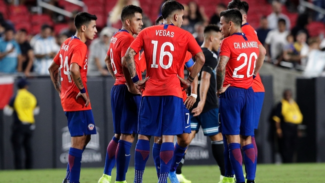 Chile reta a Honduras en amistoso buscando mejorar la imagen del empate con Argentina