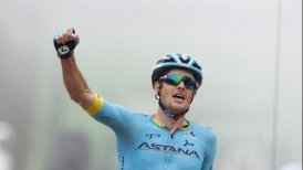 Jakob Fuglsang festejó en la cima de La Cubilla en la Vuelta a España