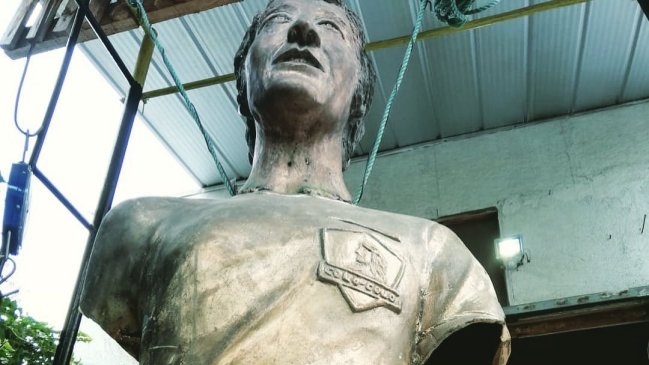 Creadores de la estatua de "Chamaco" Valdés sueñan con salón de la fama en el Monumental