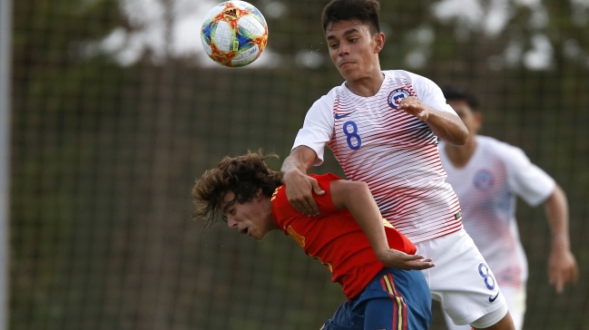 La sub 17 de Chile cayó ante España bajo la atenta mirada de Reinaldo Rueda
