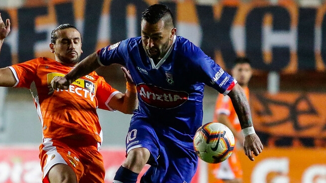 Fernando Meneses fue sancionado con cinco partidos por graves insultos a un árbitro