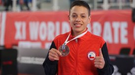 Chileno Iván Carrasco logró medalla de bronce en el Mundial Juvenil de Karate