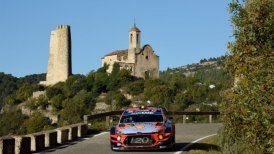 Thierry Neuville se alzó victorioso en la segunda etapa del Rally de Cataluña-España