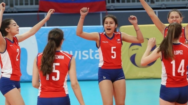 Selección chilena femenina se proclamó campeona del Sudamericano sub 16 de vóleibol
