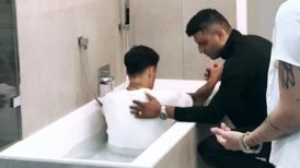 Philippe Coutinho fue bautizado en la bañera de su propia casa