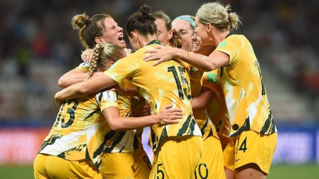 Selección femenina de Australia tendrá los mismos ingresos que su par masculina