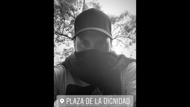 Nicolás Castillo publicó imagen en la "Plaza de la Dignidad"