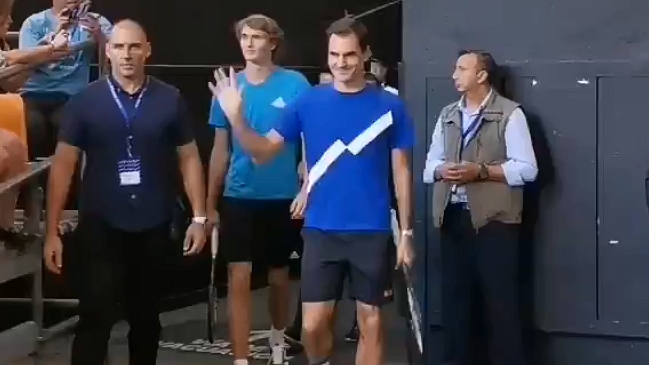 Roger Federer y Alexander Zverev protagonizaron clínica de tenis con niños en el Movistar Arena