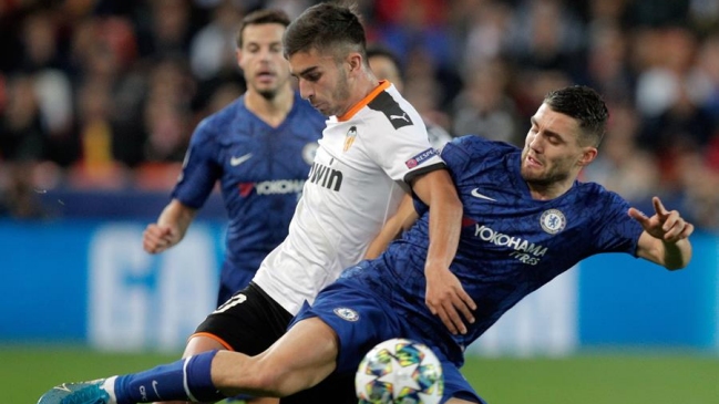 Valencia y Chelsea animaron intenso empate que dejó en suspenso su avance en Champions