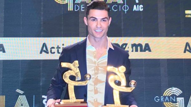Por eso no fue al Balón de Oro: Cristiano Ronaldo fue premiado como el mejor jugador del Calcio