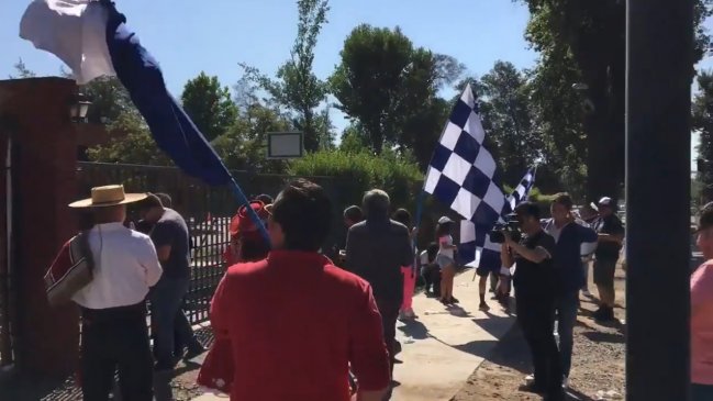 Hinchas de Colchagua se manifestaron en las afueras de la sede de la ANFP