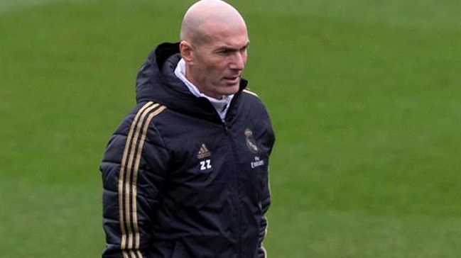 Zidane confirmó que planteles de Real Madrid y Barcelona saldrán juntos del hotel