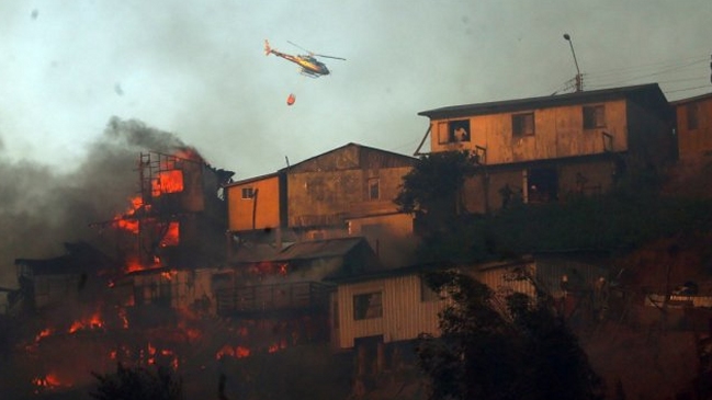 Santiago Wanderers dispondrá sede para ayudar a víctimas del incendio en Valparaíso