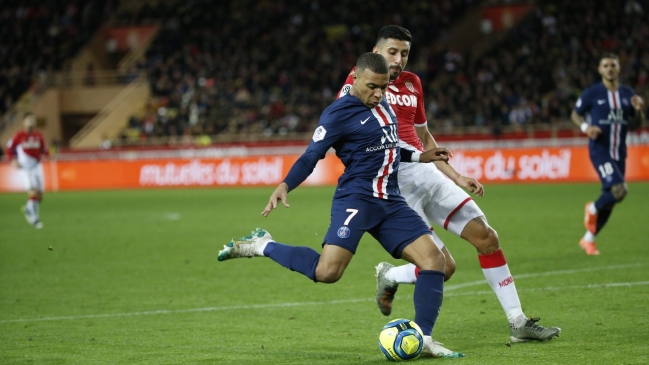 PSG goleó al AS Mónaco de Guillermo Maripán y se consolidó como líder en Francia