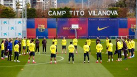 FC Barcelona guardó un minuto de silencio en memoria de Kobe Bryant antes del entrenamiento
