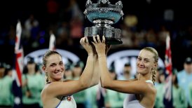 Kristina Mladenovic y Timea Babos ganaron el torneo de dobles en el Abierto de Australia