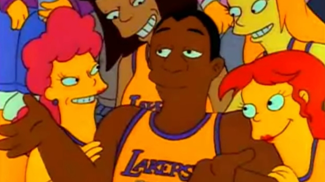 Jugador de los Lakers hizo un "Homero Simpson"