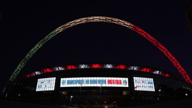 El Estadio de Wembley homenajeó a Italia ante suspensión de partido contra Inglaterra