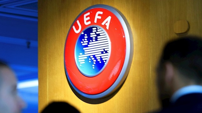 La UEFA se mostró en contra del término anticipado de las ligas europeas