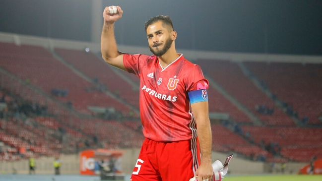 Hincha de la U pintó impresionante cuadro de Johnny Herrera vestido de samurái para el portero