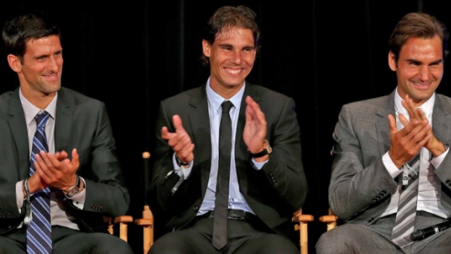 Djokovic, Nadal y Federer crearon fondo de apoyo económico para ayudar a sus compañeros