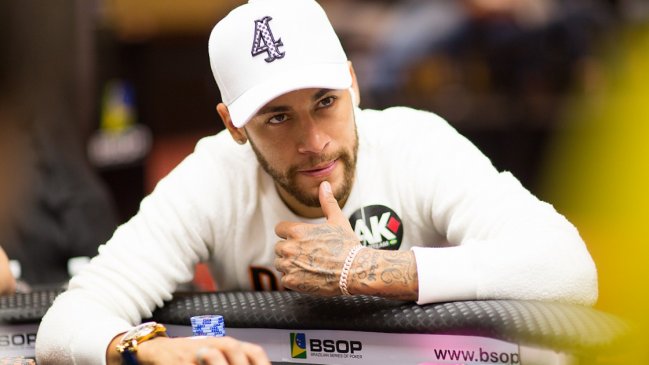 También brilla con las cartas: Neymar arrasó en torneo de póker online