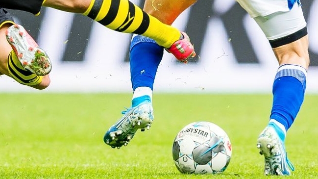 FC Schalke sancionará a jugadores juveniles que disputaron un torneo ilegal en plena cuarentena
