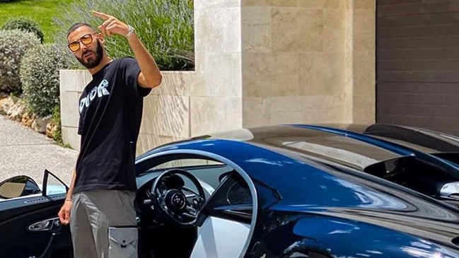 Karim Benzema lució su carísimo Bugatti en Instagram