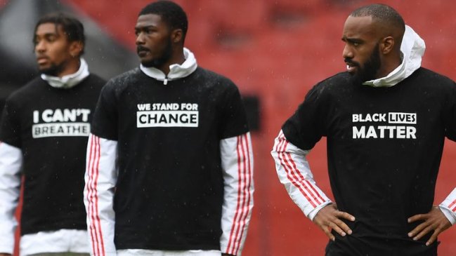Las camisetas tendrán un mensaje antirracista en vez de nombres en la Premier League