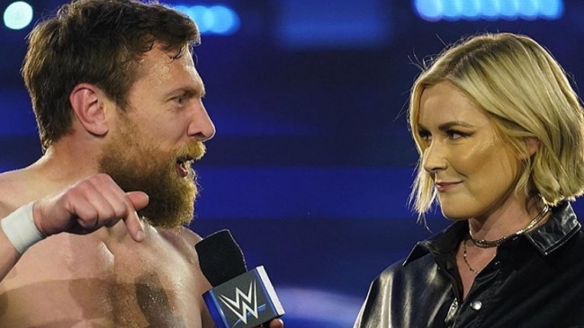 Presentadora de la WWE Renee Young confirmó que tiene coronavirus