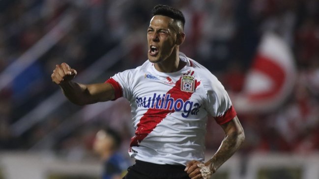 Mauro Quiroga fue transferido a Atlético San Luis y en Curicó Unido lo celebran
