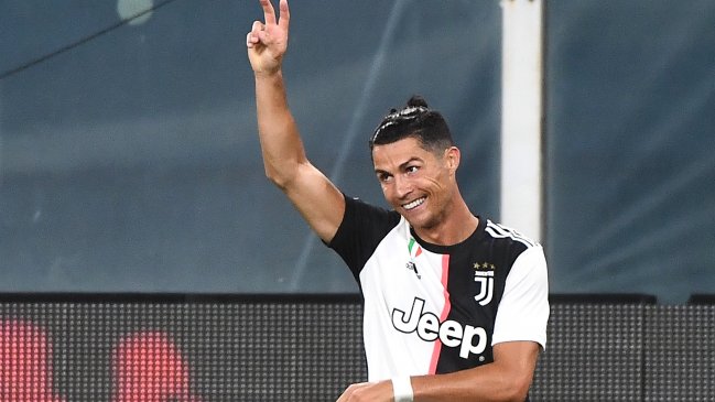 Juventus aguantó la presión y confirmó su liderato con sólido triunfo ante Genoa
