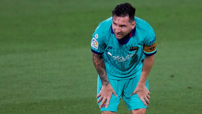Nuevo capítulo en polémica de Barcelona: Messi da las órdenes y Piqué ignora a Quique Setién