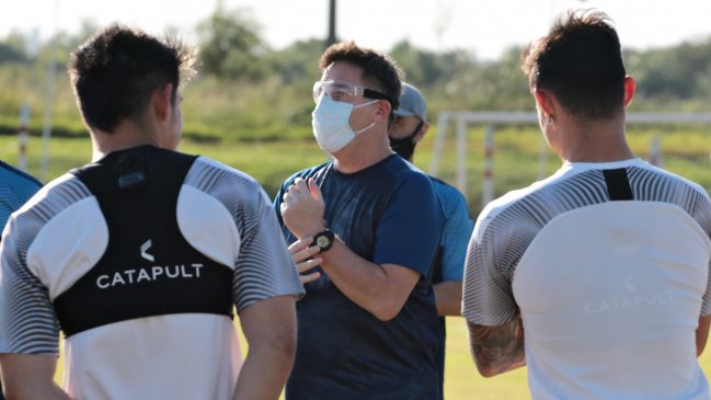 Eduardo Berizzo asumió entrenamiento de Paraguay tras finalizar su cuarentena