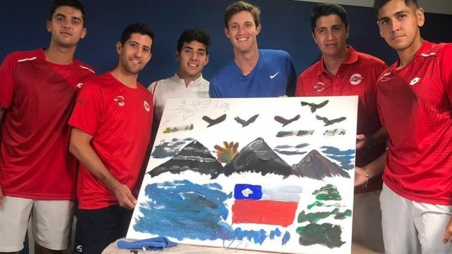 Futuros para el Tenis subasta exclusivo cuadro pintado por jugadores chilenos en la ATP Cup