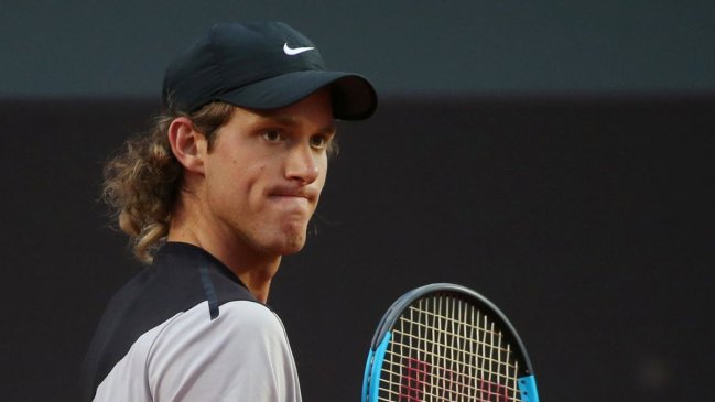Nicolás Jarry cayó casi 900 puestos en el ránking de la ATP
