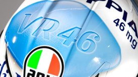 Valentino Rossi sorprendió con un casco con diseño dedicado al viagra en el GP de San Marino
