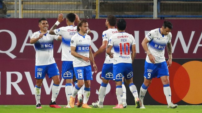 Universidad Católica exhibió un gran nivel y logró un triunfazo ante Gremio en la Copa Libertadores