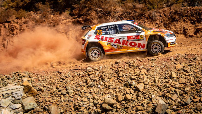 Chileno Emilio Fernández culminó tercero en la quinta fecha del Mundial de Rally
