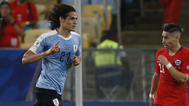 Uruguay prepara el duelo ante Chile con preocupación por Edinson Cavani