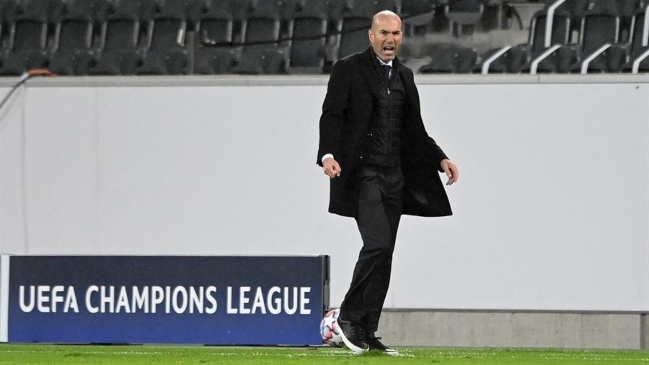 Zidane le bajó perfil a polémica entre Benzema y Vinicius: En la cancha se dicen muchas cosas