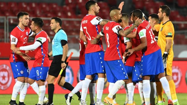 Resumen: Chile celebró ante Perú y Brasil lidera con campaña perfecta las Clasificatorias