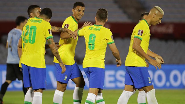 Arthur y su primer gol por Brasil: Fue especial, porque Uruguay es un rival muy fuerte