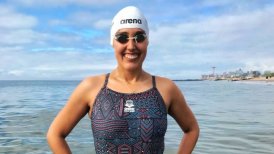 Bárbara Hernández buscará romper un récord Guinnes al cruzar a nado el Lago Chungará