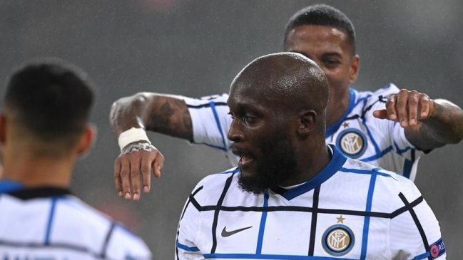 Inter de Milán sigue con vida en la Champions tras sufrida victoria ante B. Monchengladbach